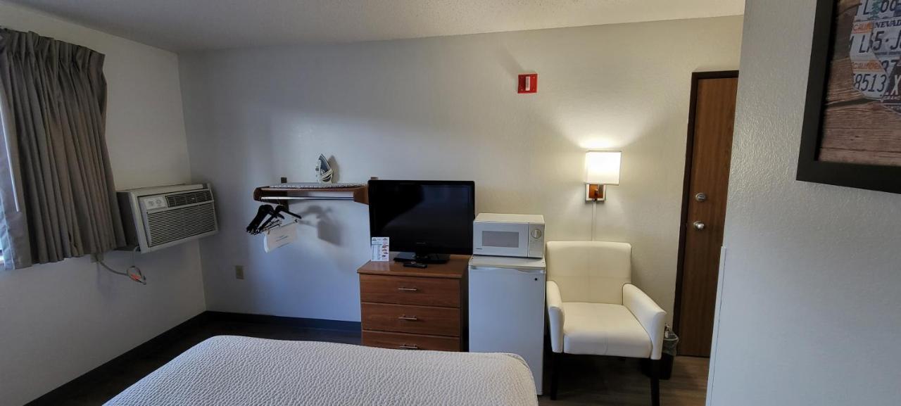 Days Inn By Wyndham Somerset Pa I-70 I-76 Exterior photo